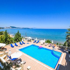 Nefeli Beach - Living By The Sea